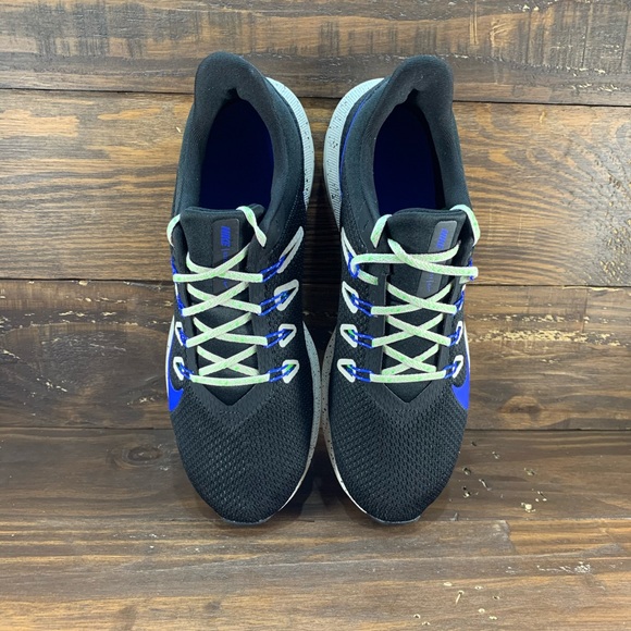 mens nike quest 2 se